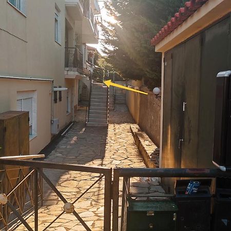 The Golden Guest House Peraía المظهر الخارجي الصورة